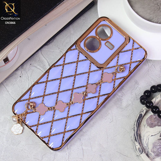 Vivo Y22 Cover - Purple -  Soft TPU Shiny Electroplated Golden Lines Camera Protection Case With Flower Chain Holder