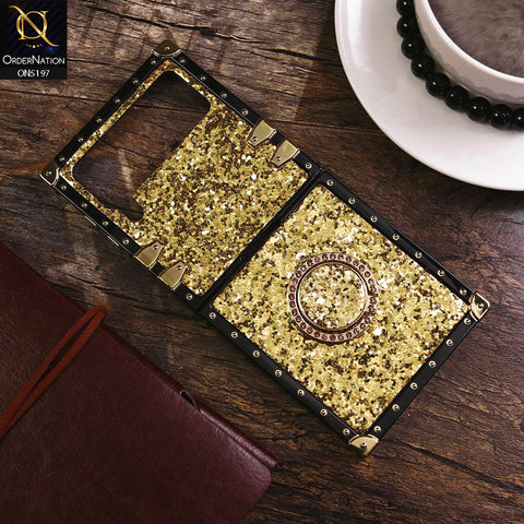 Samsung Galaxy Z Flip 3 5G Cover - Golden - Luxury Bling Cover Square Glitter Phone Case