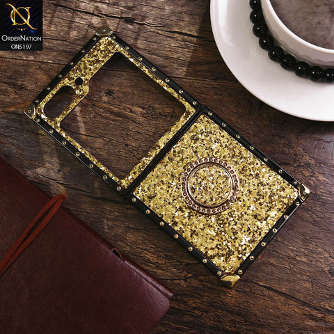 Samsung Galaxy Z Flip 5 5G Cover - Golden - Luxury Bling Cover Square Glitter Phone Case