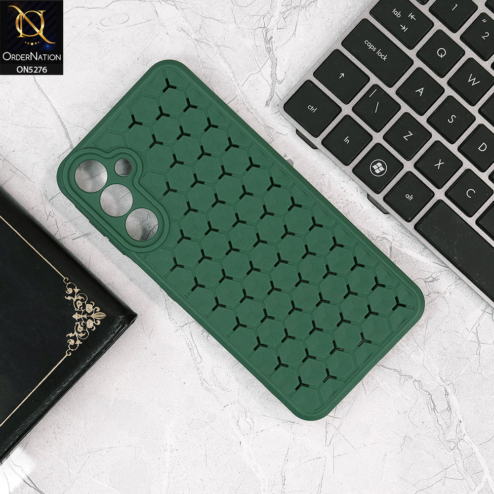 Samsung Galaxy A16 5G Cover - Dark Green - Honeycomb Radiating Soft Case With Camera Protection