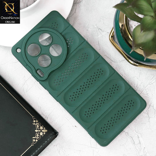 Tecno Camon 30 Cover - Green - Trendy Breathable Mesh Grid Net Soft Case With Camera Protection