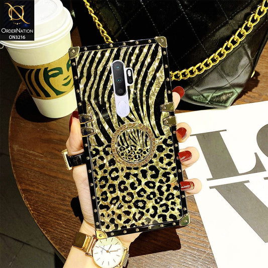 Oppo A5 2020 Cover - Design1 - Trendy Stripes Pattern Golden Square Case With Matching Bling Ring Holder