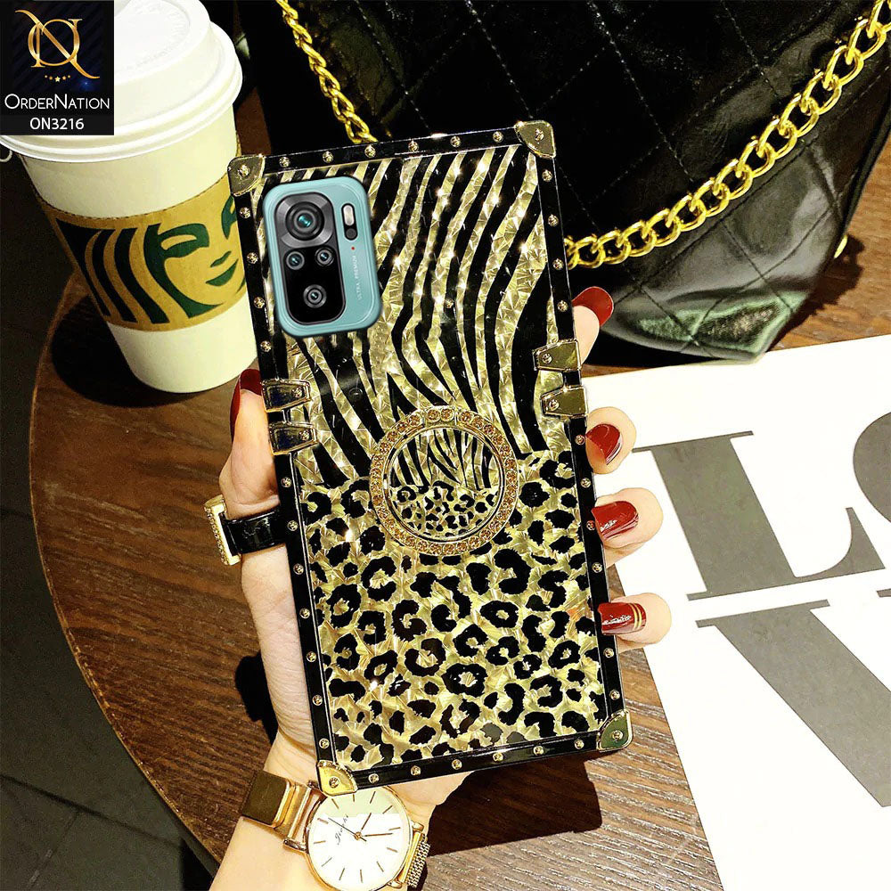 Xiaomi Redmi Note 10 4G Cover - Design1 - Trendy Stripes Pattern Golden Square Case With Matching Bling Ring Holder