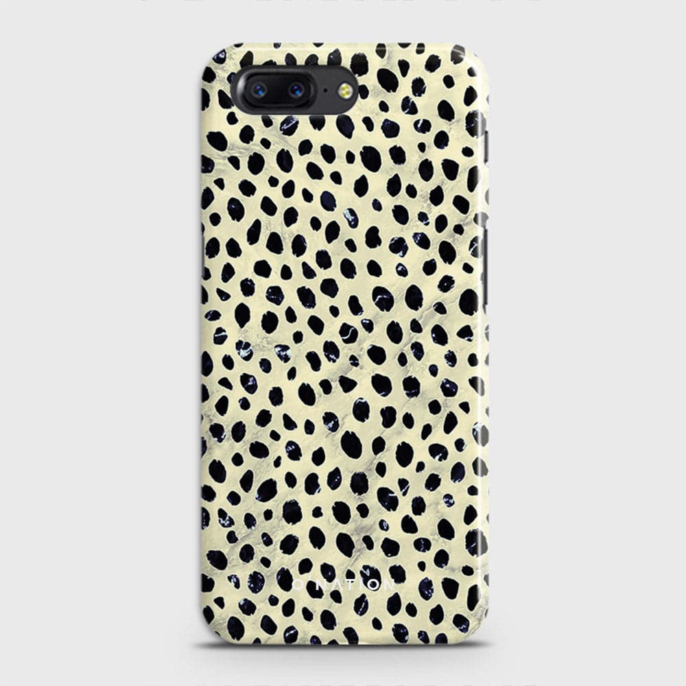 OnePlus 5  Cover - Bold Dots Series - Matte Finish - Snap On Hard Case with LifeTime Colors Guarantee