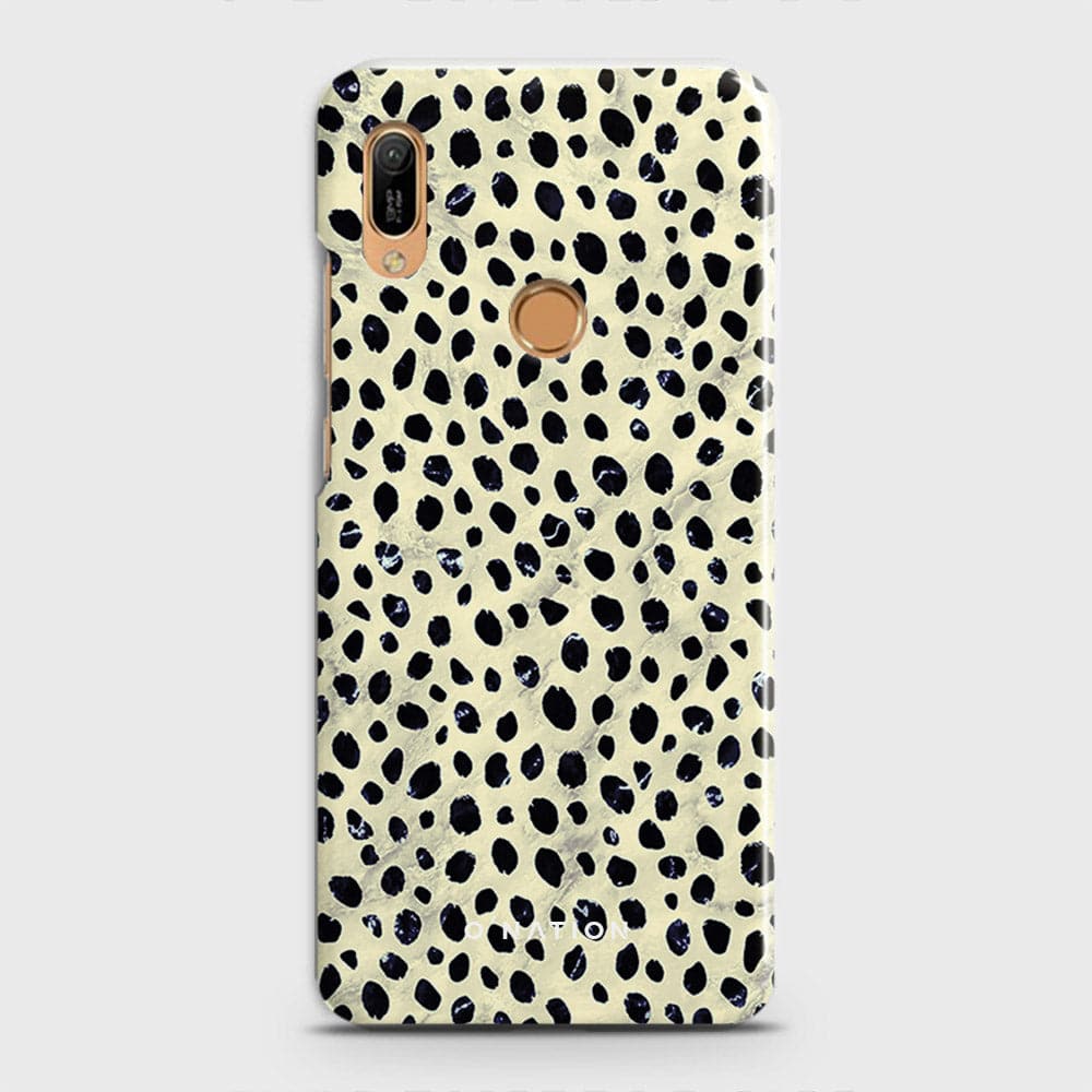 Huawei Y6 2019 Cover - Bold Dots Series - Matte Finish - Snap On Hard Case with LifeTime Colors Guarantee