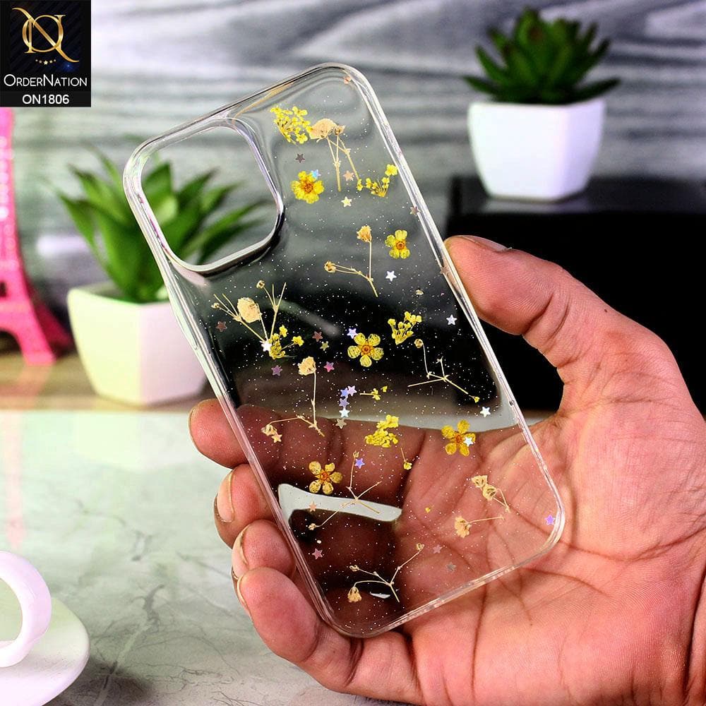 iPhone 12 Cover - Yellow - Luxury Dried Floral Flower Case