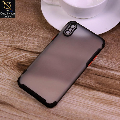 iPhone XS Max Cover - Black - Classic Soft Color Border Semi-Transparent Camera Protection Case