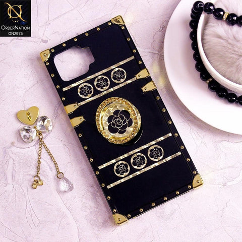 Oppo Reno 4F Cover - Design 1 - 3D illusion Gold Flowers Soft Trunk Case With Ring Holder