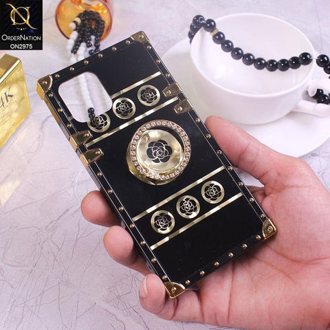 iPhone 11 Cover - Design 1 - 3D illusion Gold Flowers Soft Trunk Case With Ring Holder