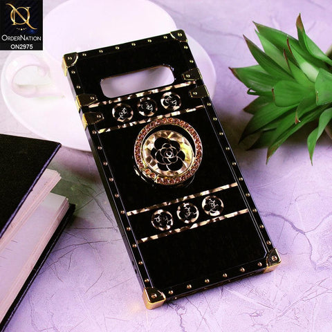 Samsung Galaxy S10 Plus Cover - Design1 - 3D illusion Gold Flowers Soft Trunk Case With Ring Holder