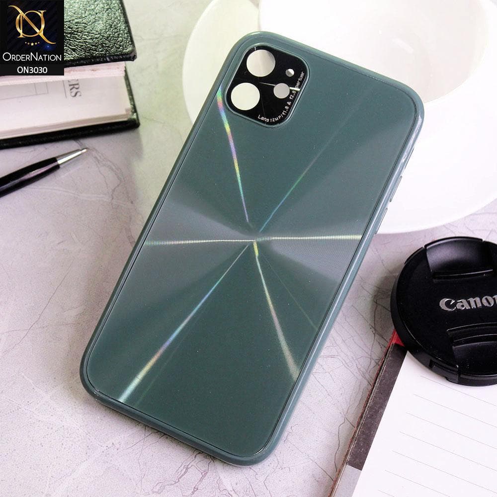 iPhone 11 Cover - Green - Radiant Diamond Ray Reflective Aluminum Furnish Soft Borders Glass Cases