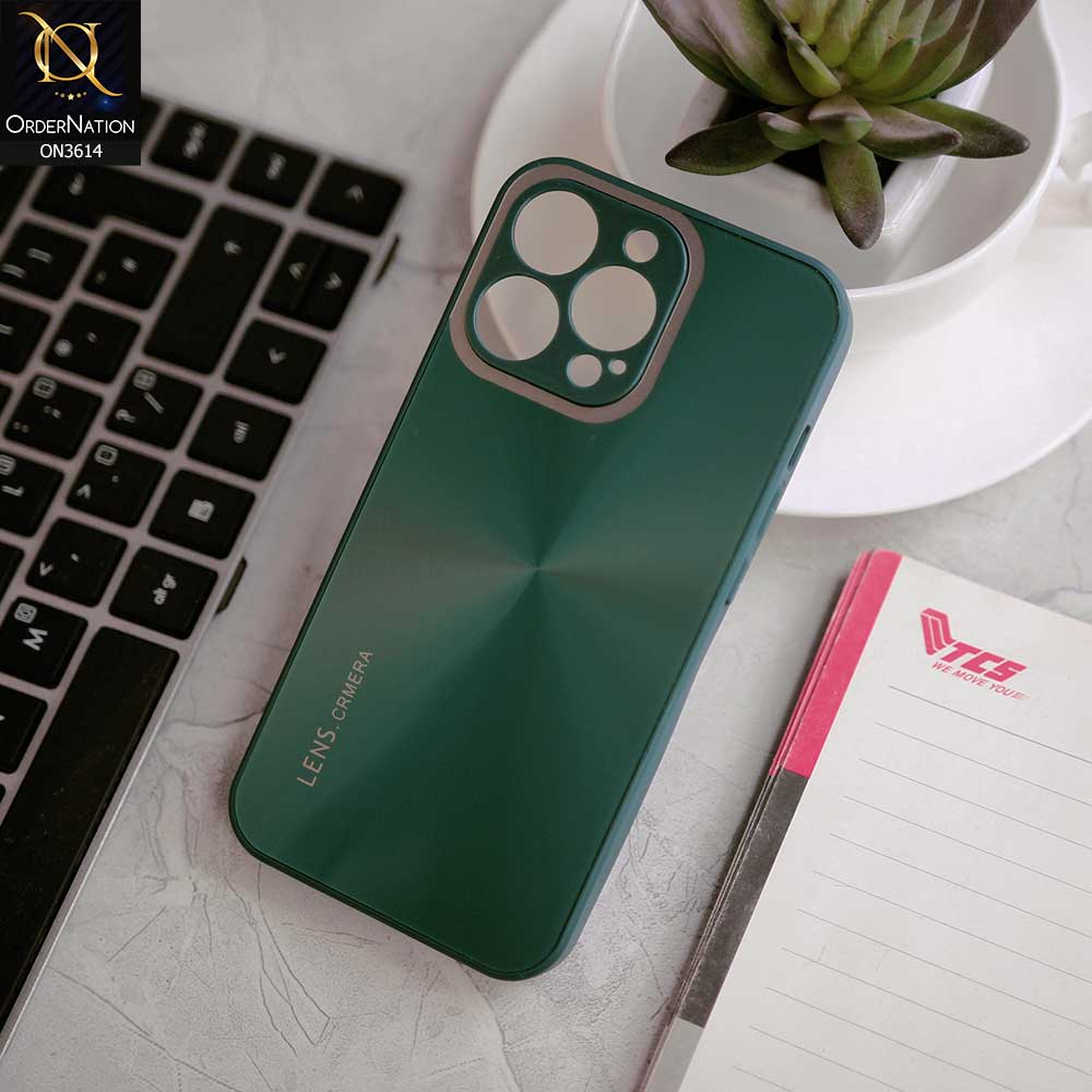 iPhone 13 Pro Cover - Green -  Radiant Diamond Ray Reflective Aluminum Furnish Soft Borders Cases