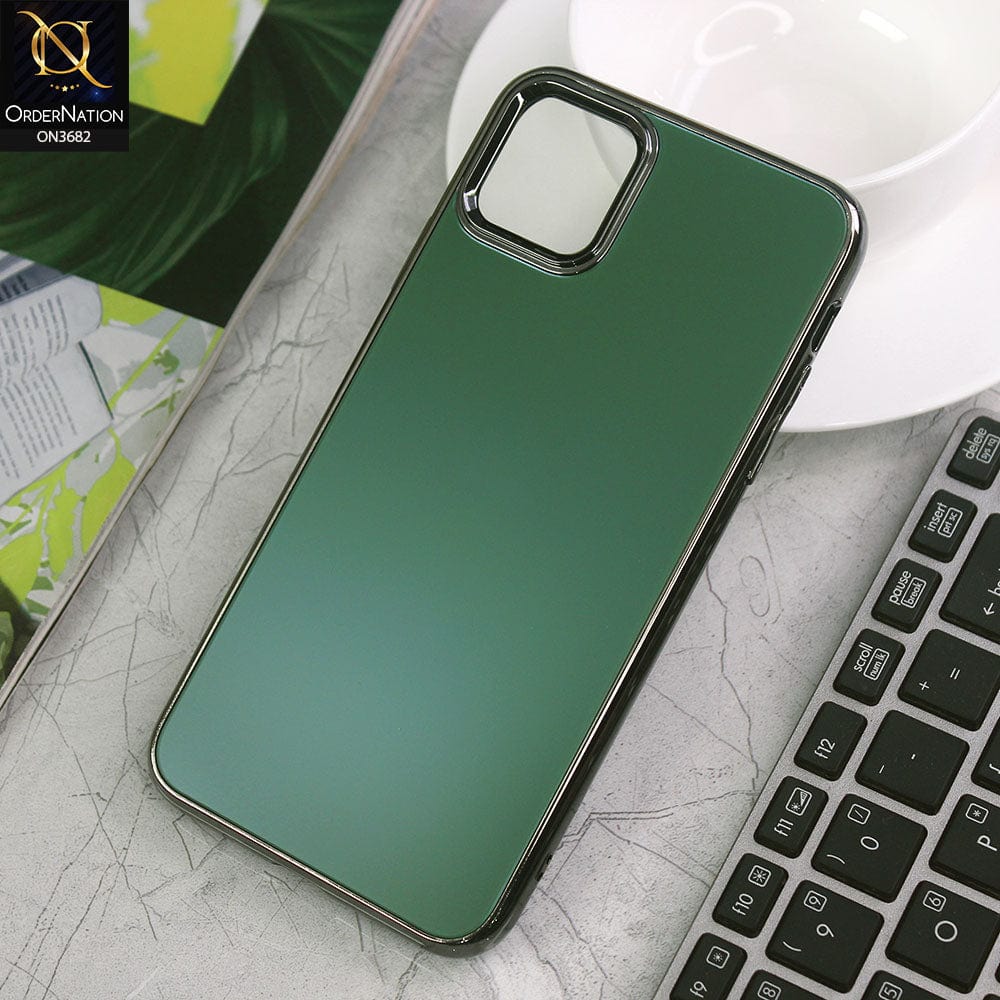 iPhone 11 Pro Max Cover - Green - Magic Mask Q-Series Trendy Electroplated Shiny Borders Scratch Resistant Protective Soft Case