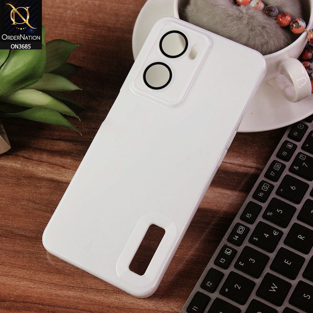 Oppo A57e Cover - White - Soft Silicone Camera Lense Protector Logo Hole Case