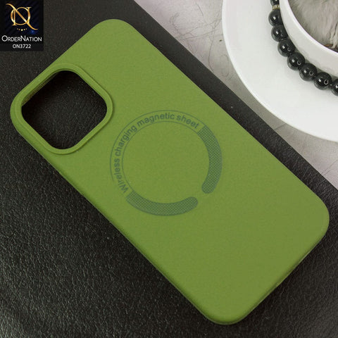 iPhone 14 Pro Cover - Green - Soft Shockproof Sillica Gel Case With Wireless Charging Magnetic Sheet