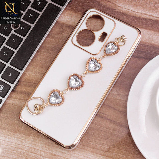 Vivo S15e Cover - White - New Electroplating Silk Shiny Camera Bumper Soft Case With Heart Chain Holder