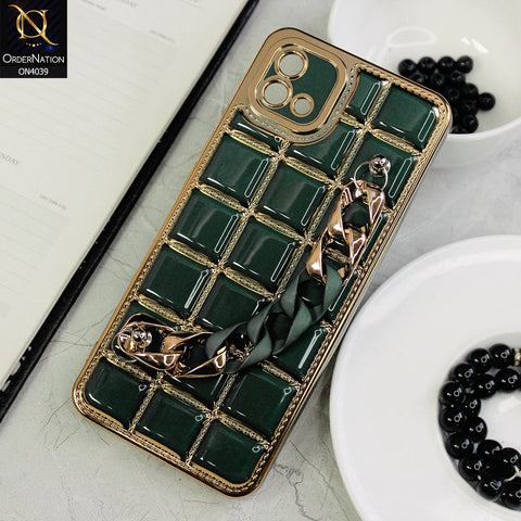 Oppo A16e Cover - Green - New Electroplated Soft Silicone Camera Protection Case With Chain Holder